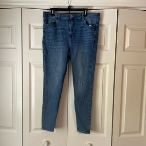 American Eagle High Rise Skinny Jeans
